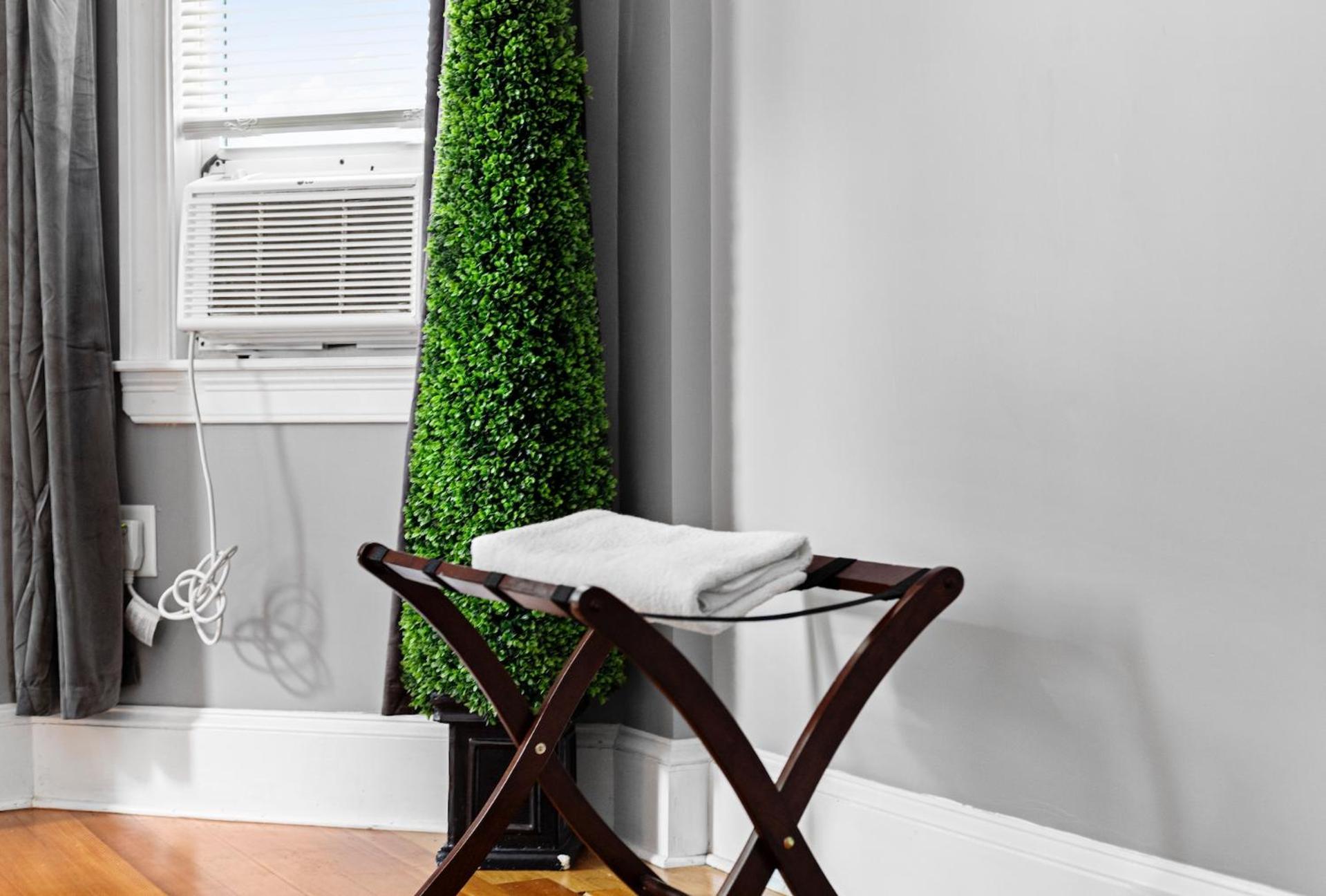 Spacious Apartments Near Ashmont - Evonify Stays Boston Exteriér fotografie