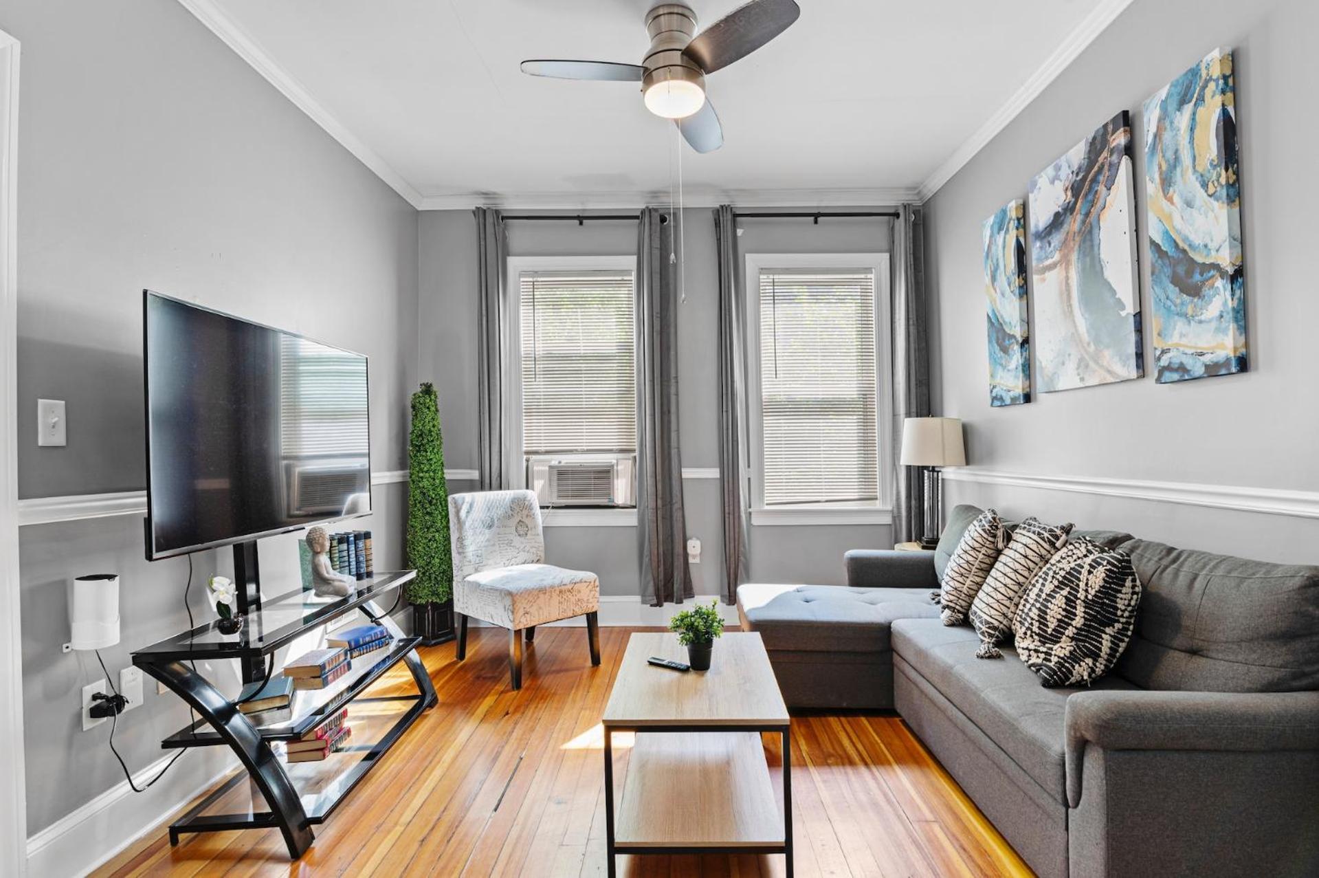 Spacious Apartments Near Ashmont - Evonify Stays Boston Exteriér fotografie